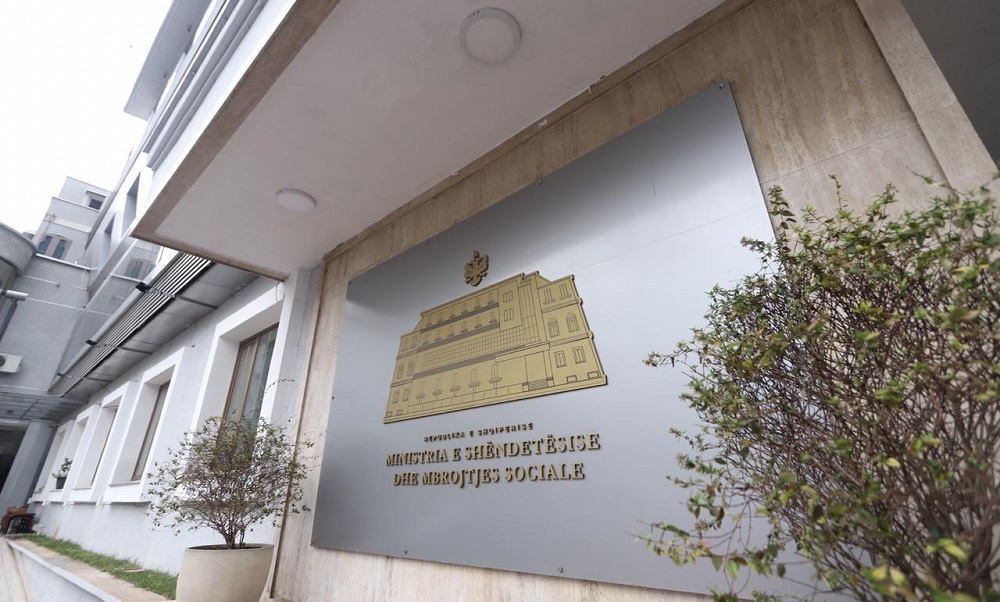 Me shume fonde per PPP ne shendetesi, rritet lehte financimi i spitaleve nga FSDKSH